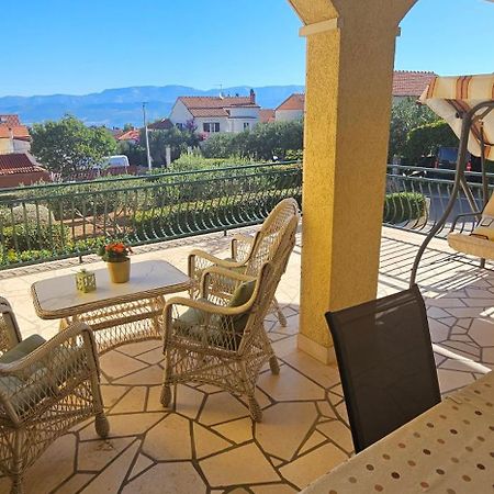 Apartmani Fani Supetar Exterior foto