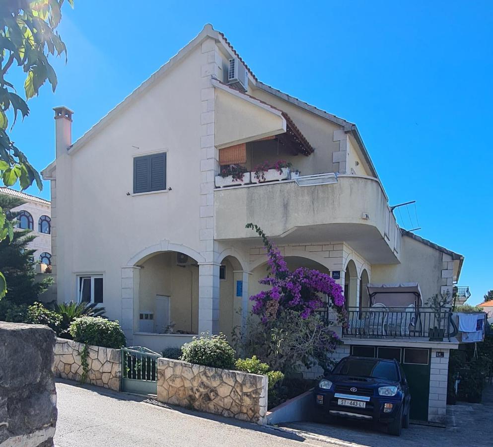Apartmani Fani Supetar Exterior foto